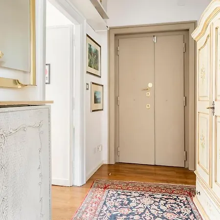 Apartment Vatican Penthouse 1 By Almond Tree *