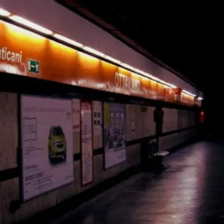 Vatican Penthouse 1 By Almond Tree Rom