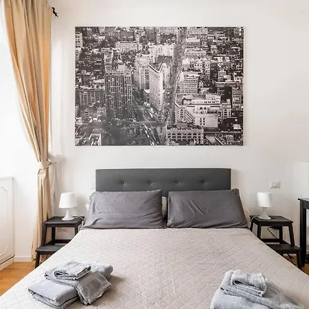 Apartment Vatican Penthouse 1 By Almond Tree